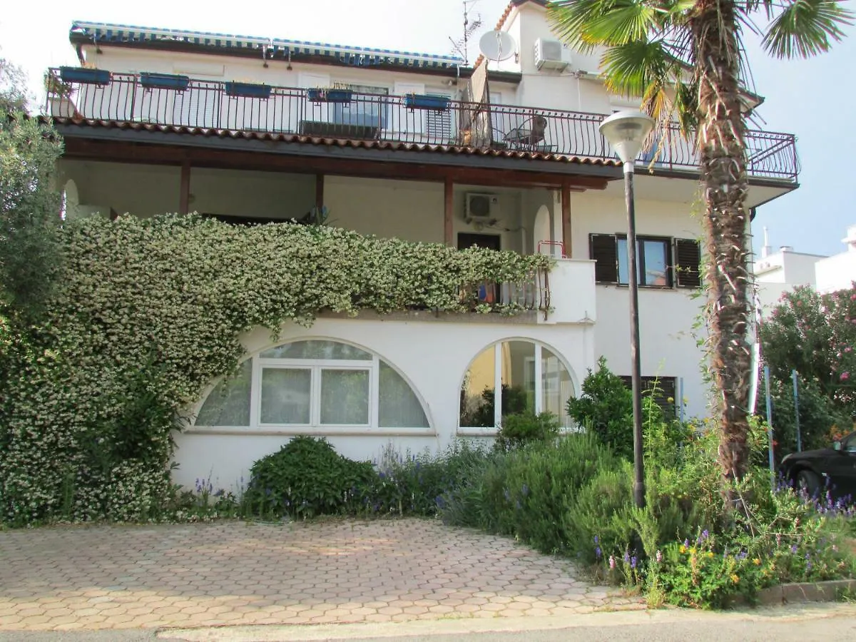 Apartment Karmen Umag